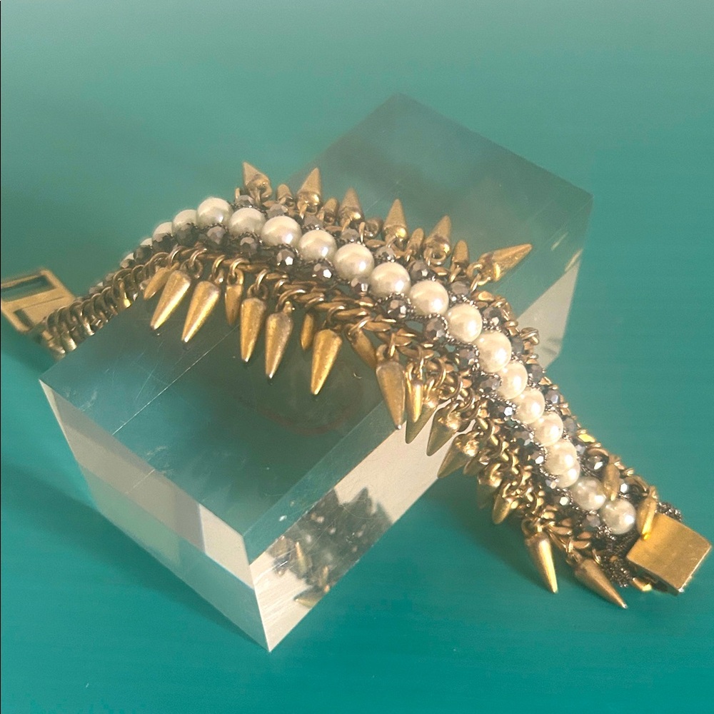Stella & Dot Edgy Gold Tone Pearl Hematite Encrusted Spike Fringe Bracelet - Picture 7 of 9